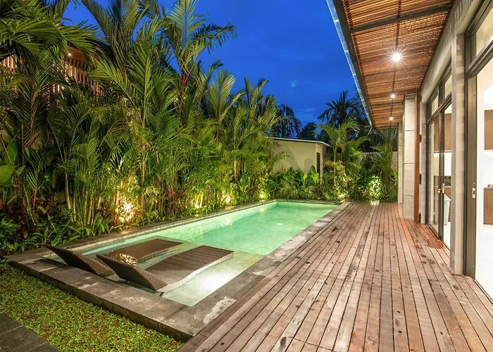 Enchanting 5Br Canggu Villa Moments To Sea *