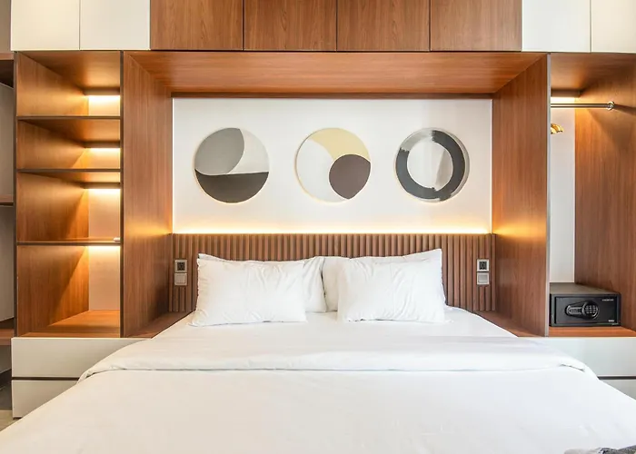 Opulent 5-bedroom Sanctuary By Waves Canggu