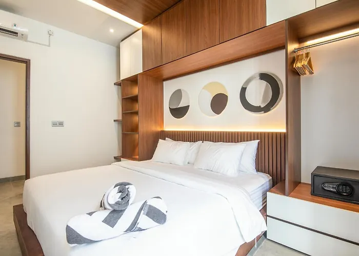 Ferienhaus Opulent 5-bedroom Sanctuary By Waves *